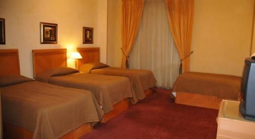Qasr Al Ansar Golden Tulip Hotel 3*