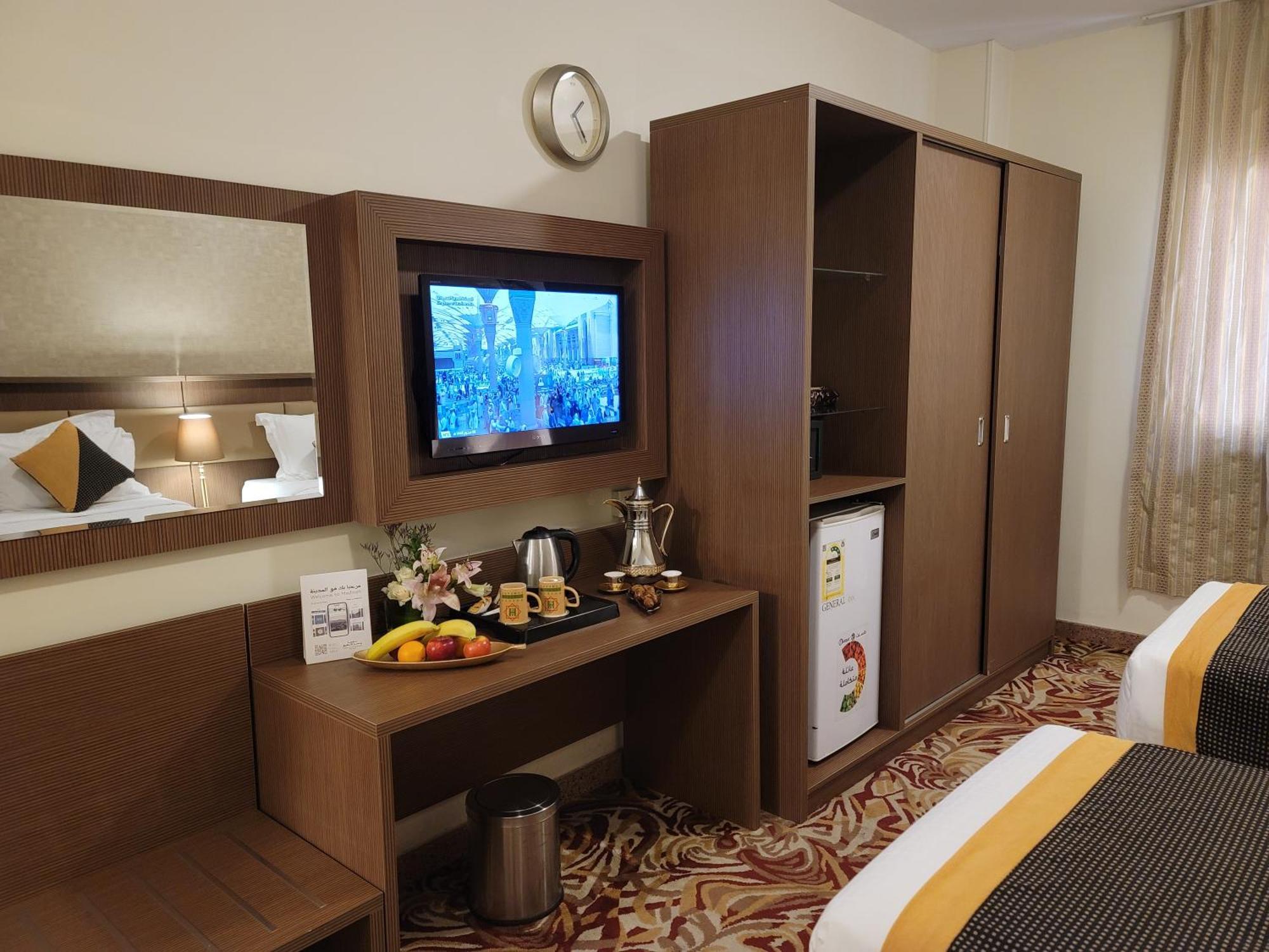 Qasr Al Ansar Golden Tulip 3*